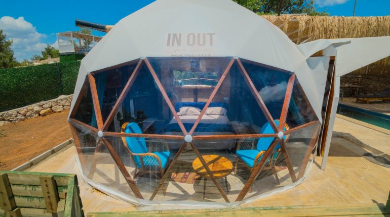 villa glamping